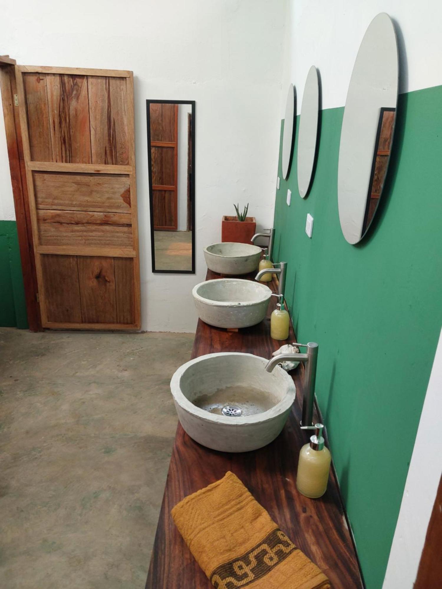 Hostel Nugeku Rincón Esterno foto